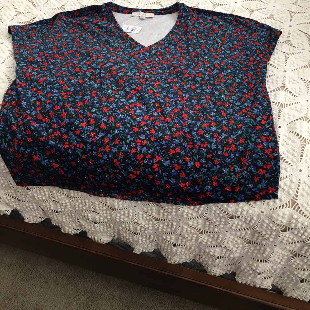 Loft floral velvet top NWT